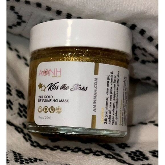 AMNH SKINCARE  Kiss The Stars 24K Gold Lip Plumping Mask - Picture 2 of 4